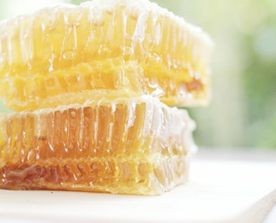 organic comb honey